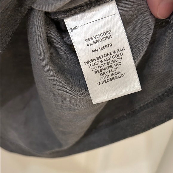 Cable & Gauge Charcoal Sleeveless Top XL - Picture 4 of 4